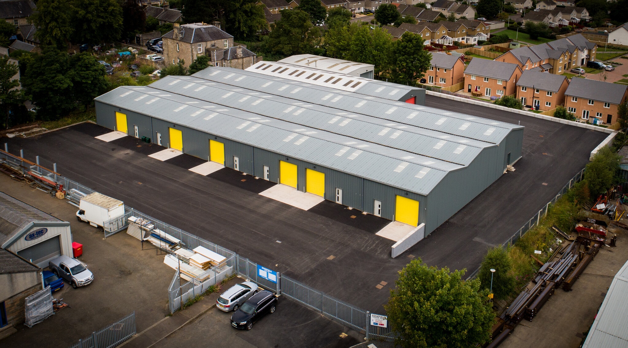 Edgefield Rd, Loanhead for sale Primary Photo- Image 1 of 1