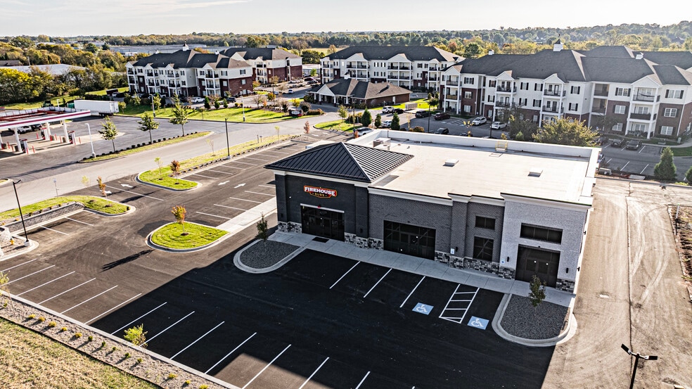 6034 Nashville Rd, Bowling Green, KY for lease - Building Photo - Image 3 of 8