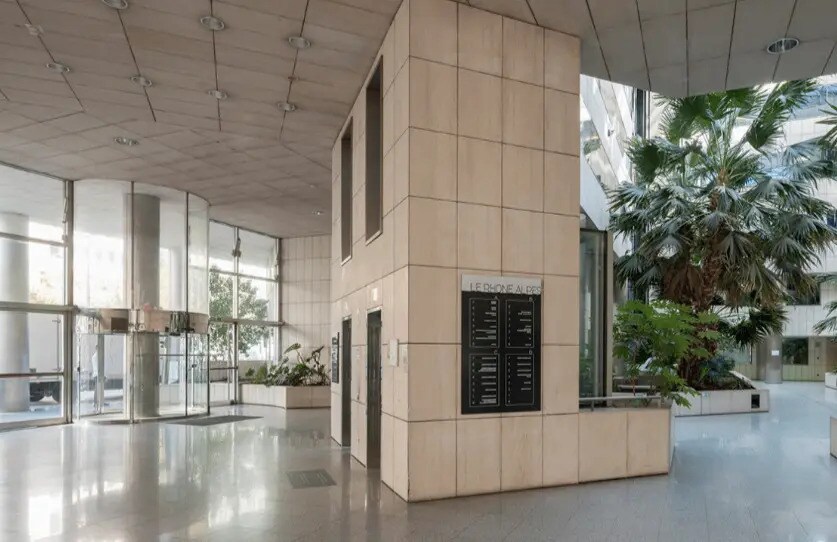 235 Cours Lafayette, Lyon for sale - Building Photo - Image 2 of 7