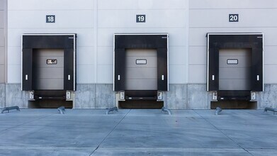 for lease Building Photo- Image 1 of 7