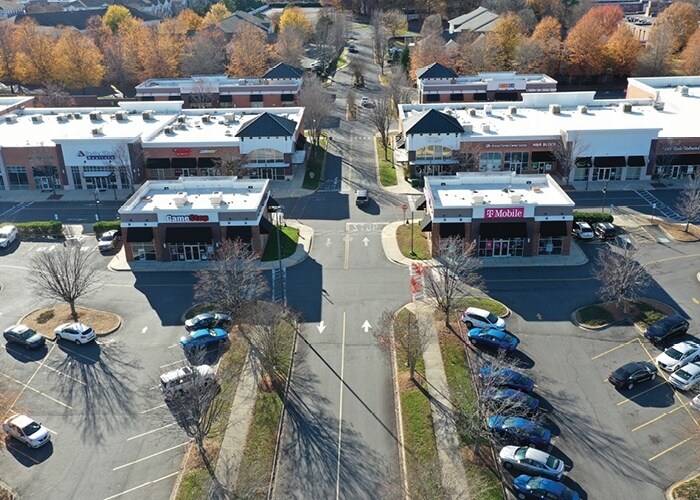 1916-1930 Sardis Rd N, Charlotte, NC for lease Building Photo- Image 1 of 25