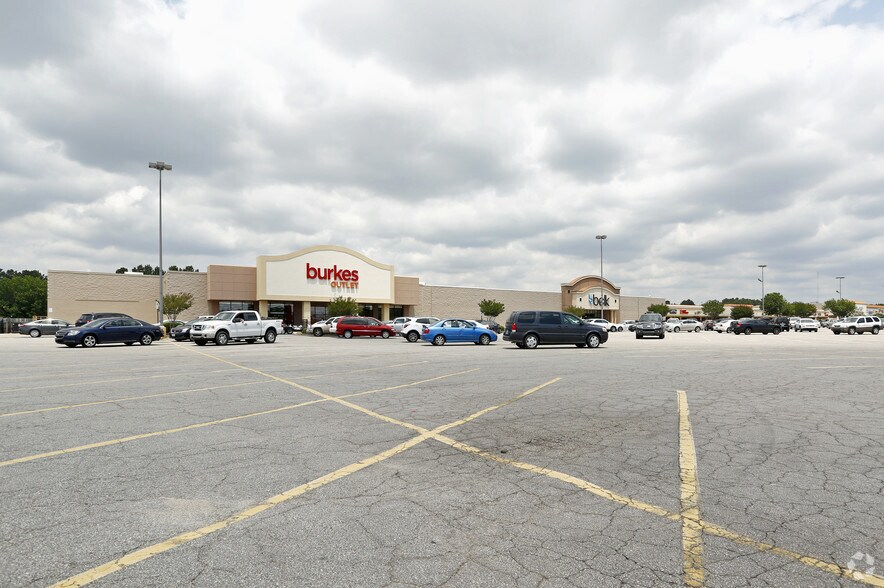 1229-1271 N Brightleaf Blvd, Smithfield, NC for sale - Primary Photo - Image 1 of 1