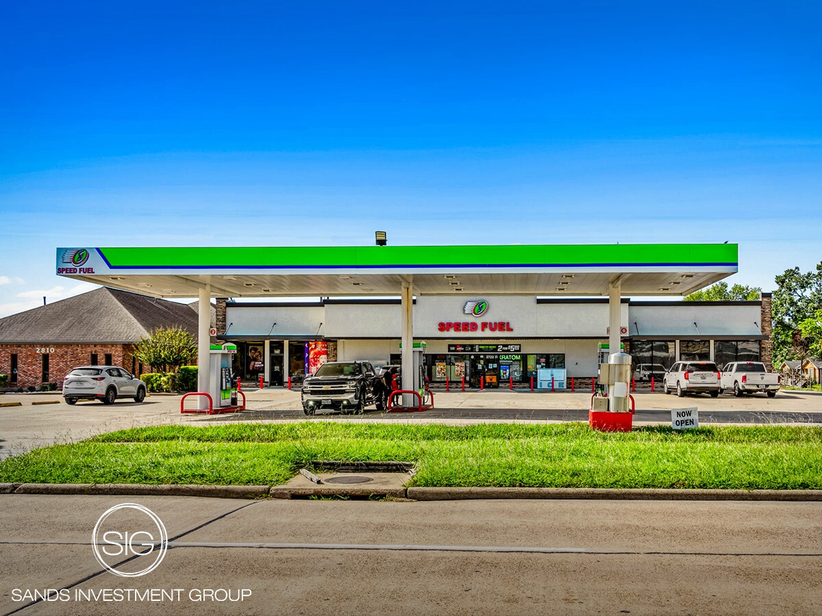 2718-2726 Center St, Deer Park, TX for sale Primary Photo- Image 1 of 1