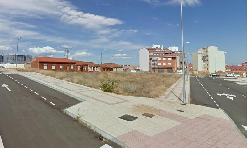 Land in León for sale - Building Photo - Image 2 of 9