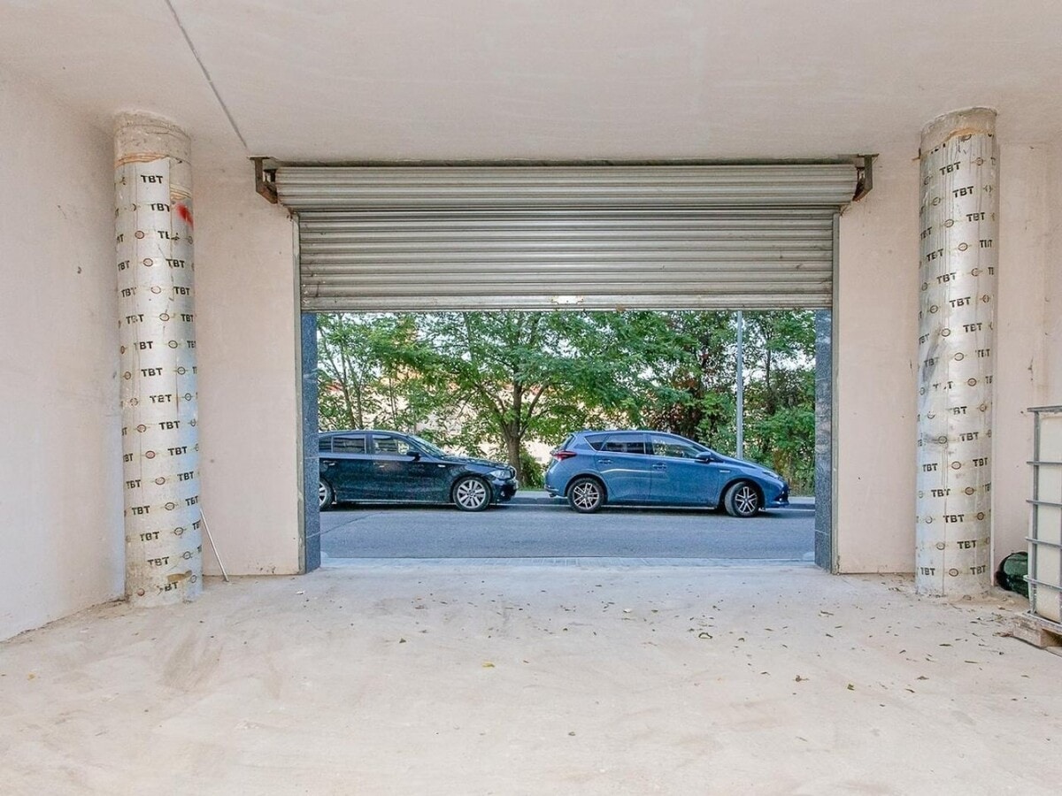 Santa Margarida de Montbui, BAR 08710 - - - Interior Photo - Image 1 of 7