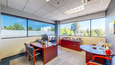 1330 N Dutton Ave, Santa Rosa, CA for sale Interior Photo- Image 2 of 10