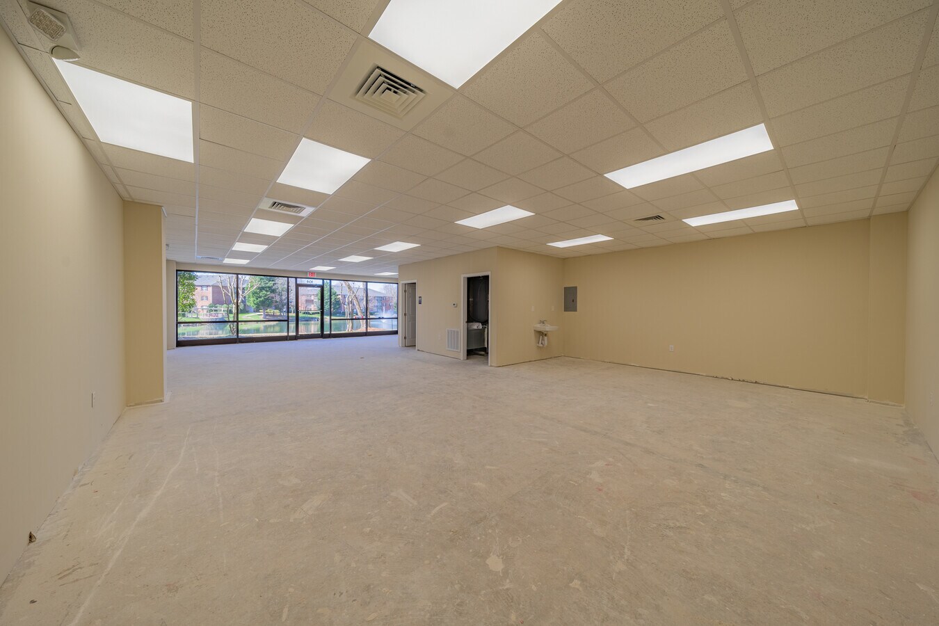 2415 Penny Rd, High Point, NC 27265