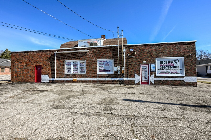 535 Canton Rd, Akron, OH for sale - Building Photo - Image 1 of 1