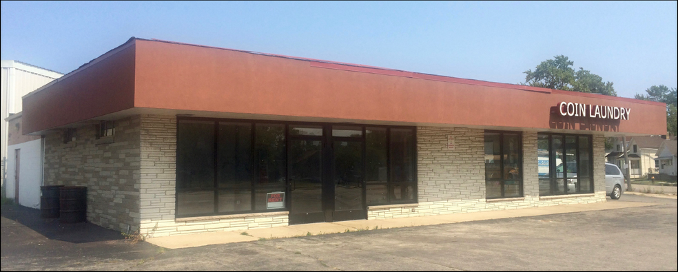 1730 State St, Racine, WI for lease - Building Photo - Image 1 of 3