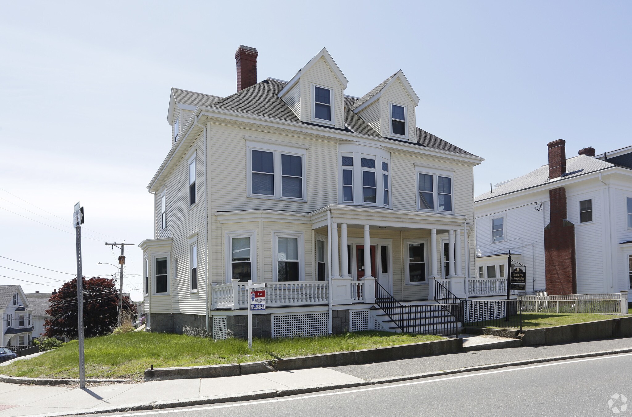 81 Prospect St, Gloucester, MA 01930
