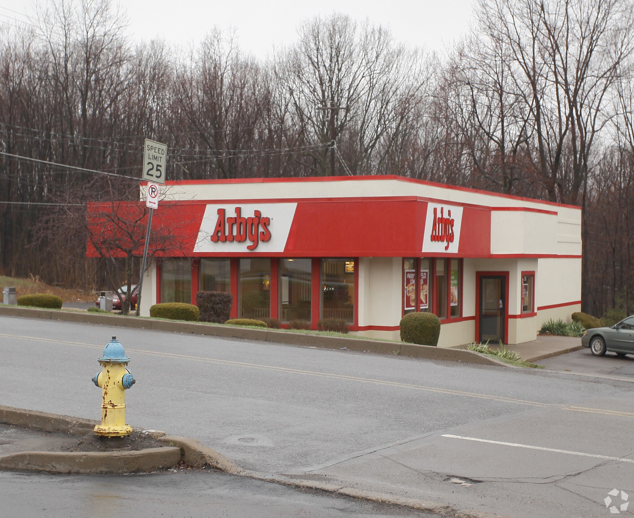 400 Susquehanna Blvd, Hazleton, PA for sale Primary Photo- Image 1 of 1