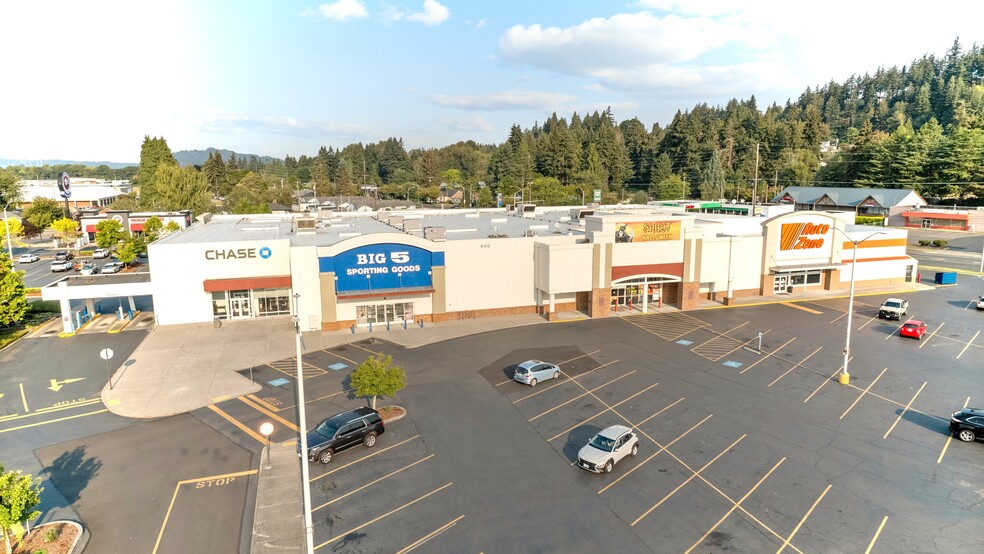 200 Triangle Ctr, Longview, WA for lease - Building Photo - Image 3 of 20