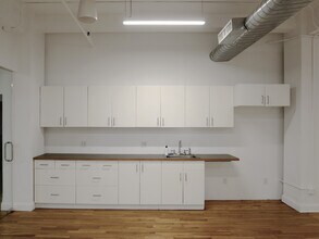 19-21 W 36th St, New York, NY for lease Interior Photo- Image 2 of 7
