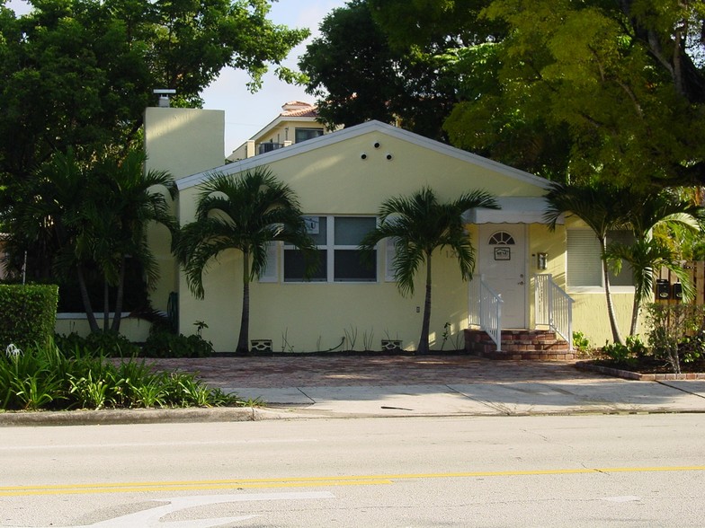 1207 E Broward Blvd, Fort Lauderdale, FL for sale - Building Photo - Image 1 of 11