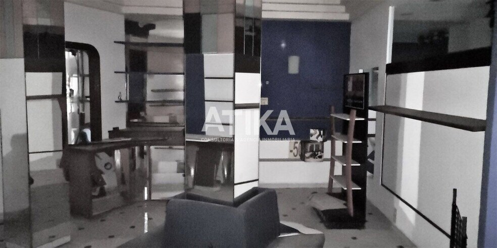 Retail in València for lease - Building Photo - Image 2 of 5