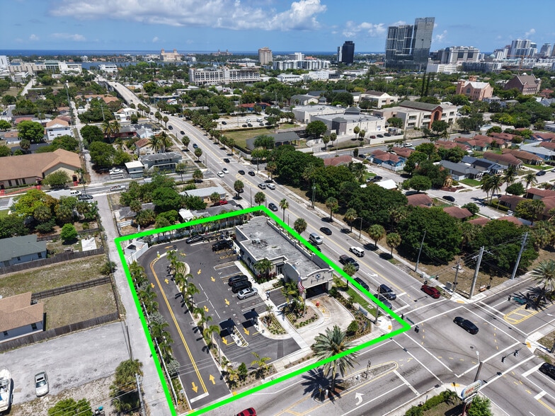 921 Palm Beach Lakes Blvd, West Palm Beach, FL for sale - Building Photo - Image 1 of 26