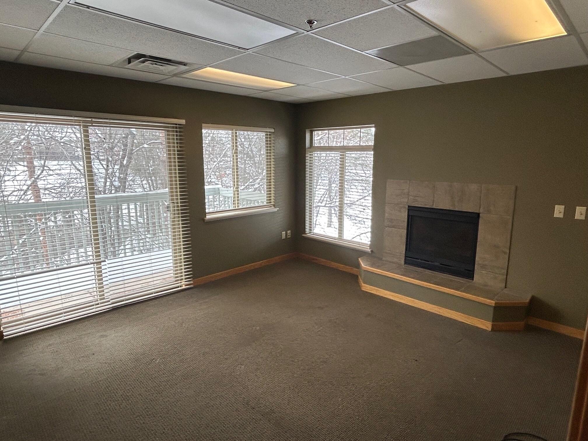 1355-1389 Forest Park Cir, Lafayette, CO for lease Interior Photo- Image 1 of 6