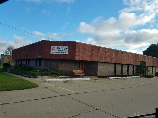 23672 Schoenherr Rd, Warren, MI for sale Building Photo- Image 1 of 1