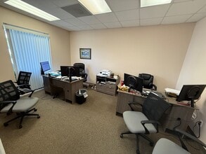 3030 Venture Ln, Melbourne, FL for lease Interior Photo- Image 2 of 6