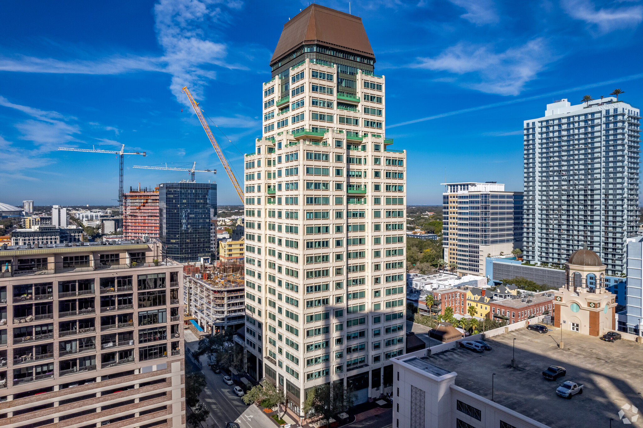 200 Central Ave, Saint Petersburg, FL for lease Building Photo- Image 1 of 32