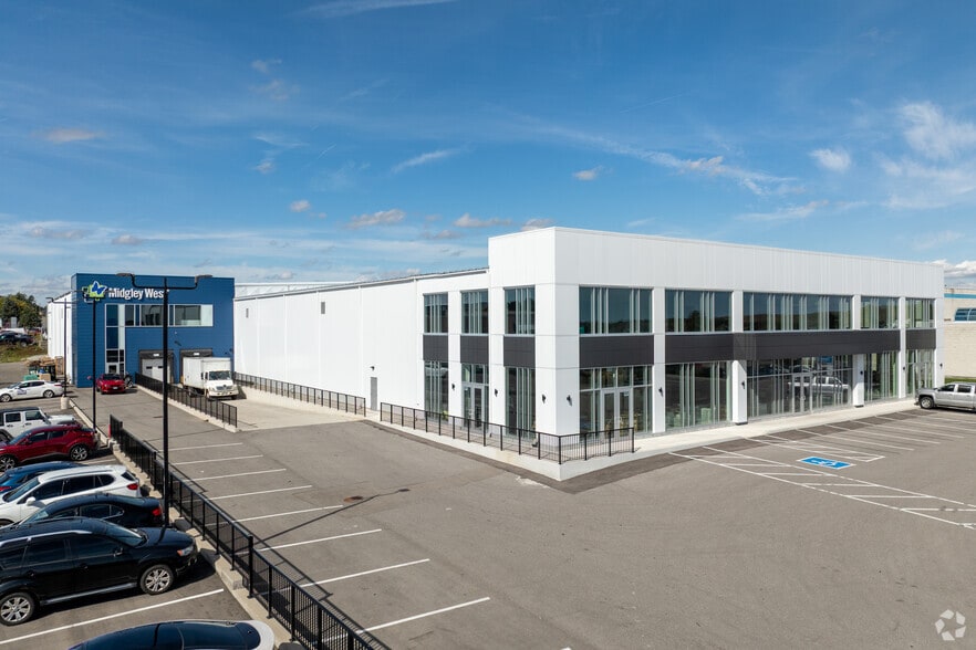 178 Nebo Rd, Hamilton, ON for sale - Primary Photo - Image 1 of 1