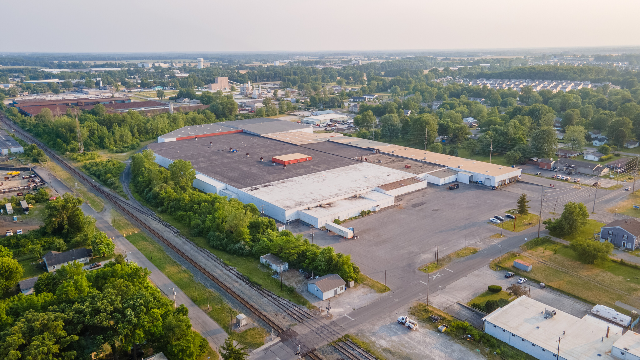 435 Park Ave, Delaware, OH for lease Building Photo- Image 1 of 12