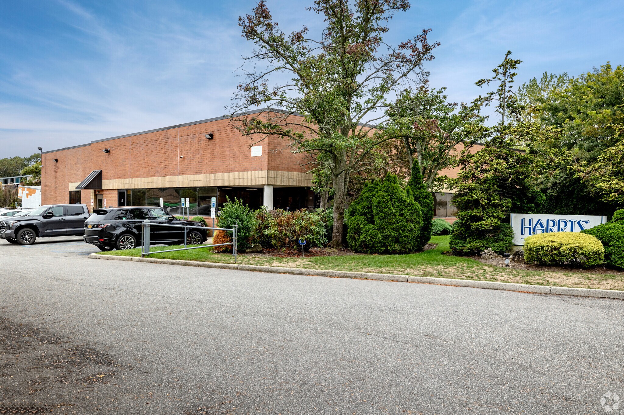 800 Prime Pl, Hauppauge, NY for sale Primary Photo- Image 1 of 1