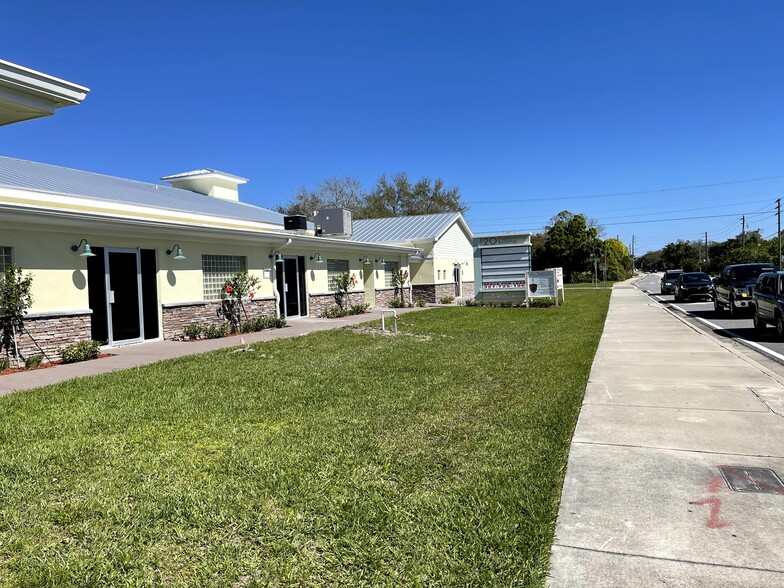 20 E Melbourne Ave, Melbourne, FL for lease - Building Photo - Image 1 of 6