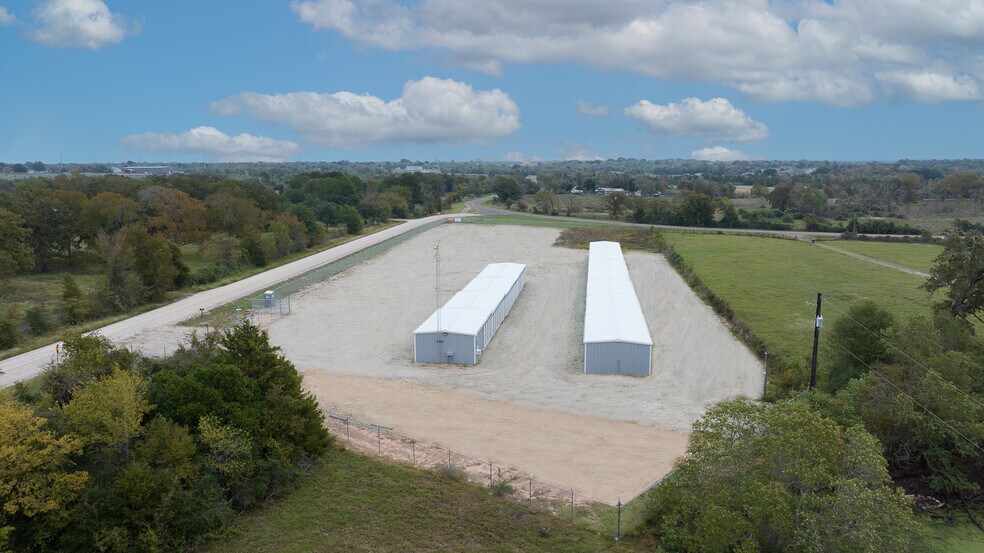 3707 Matt Wright Rd, Navasota, TX 77868 159 Self Storage LLC