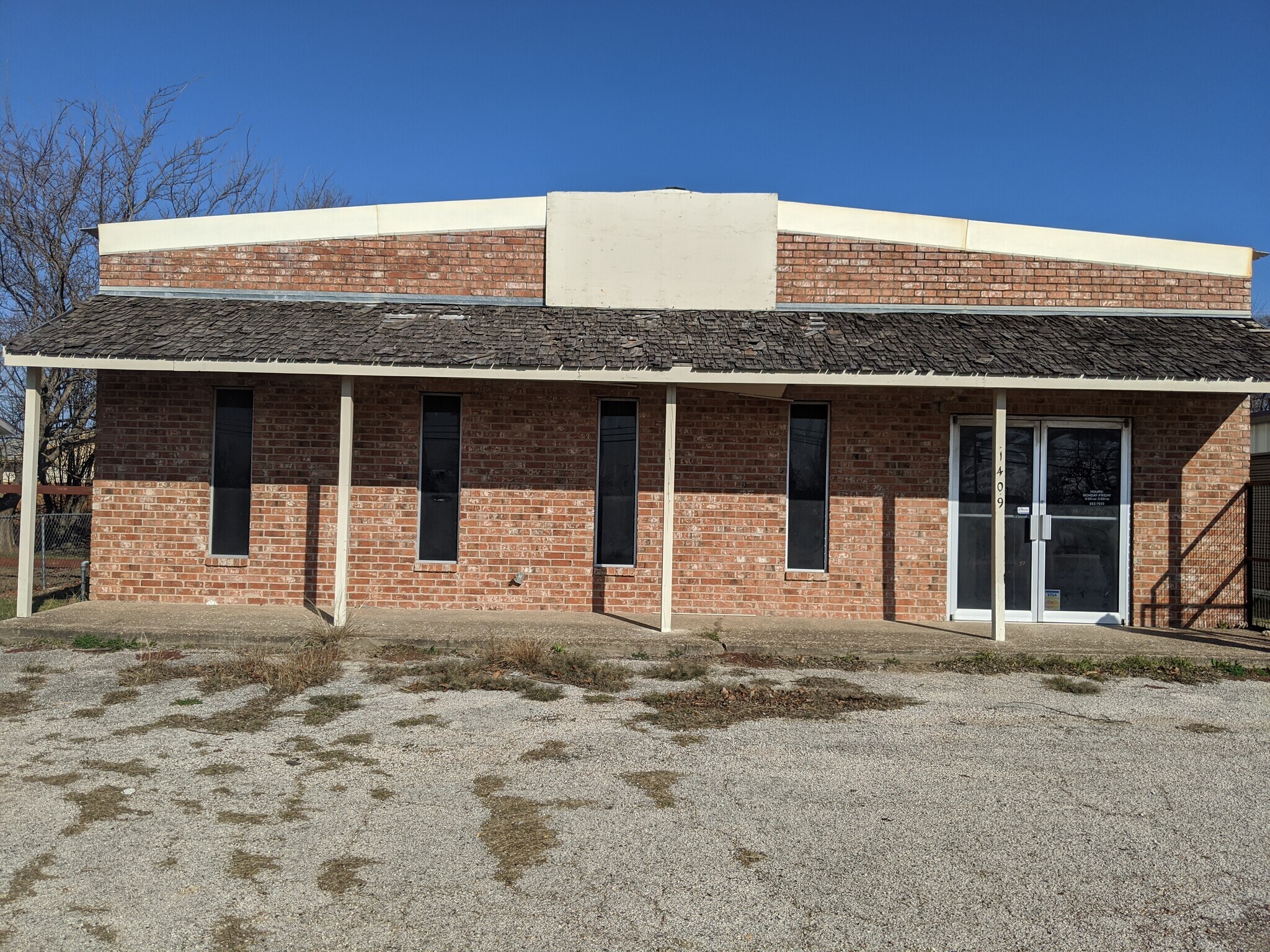1409 W Main St, Gatesville, TX for sale Primary Photo- Image 1 of 1