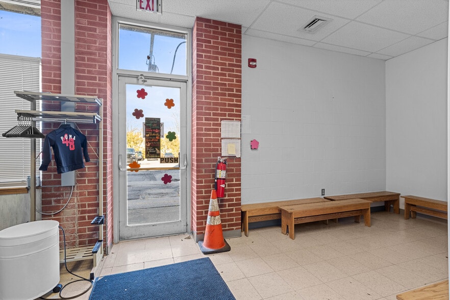 94 Hospital St, Ridgway, PA for sale - Building Photo - Image 3 of 107