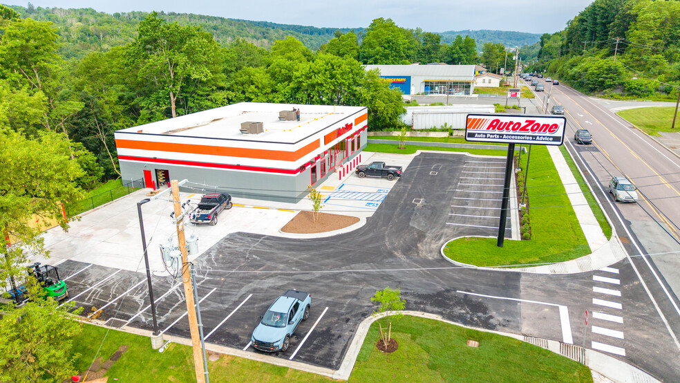 186 Grandview Ave, Honesdale, PA for sale - Building Photo - Image 3 of 6