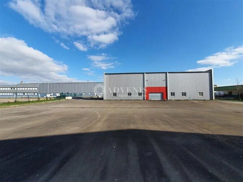 Flex in Metz for lease - Building Photo - Image 2 of 8