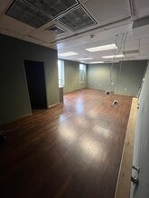 36 Lasalle Rd, West Hartford, CT for lease Interior Photo- Image 2 of 4