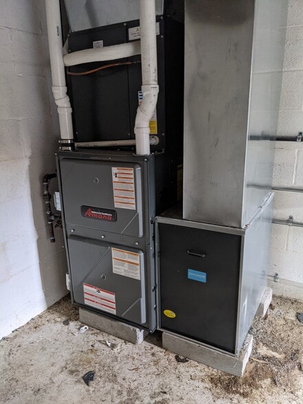 212 S Kennedy, Bradley, IL for lease - Building Photo - Image 3 of 25