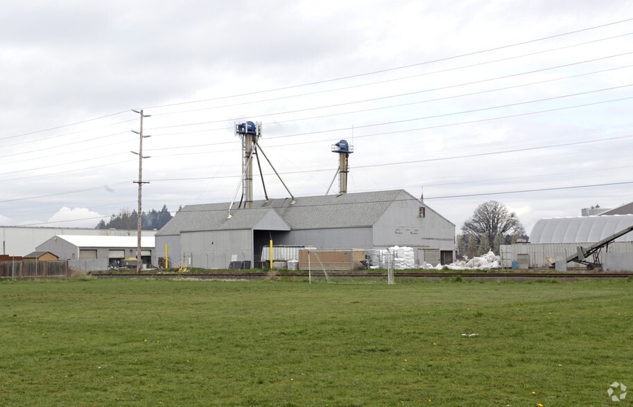 574 N 7th Ct, Cornelius, OR for sale - Building Photo - Image 3 of 3