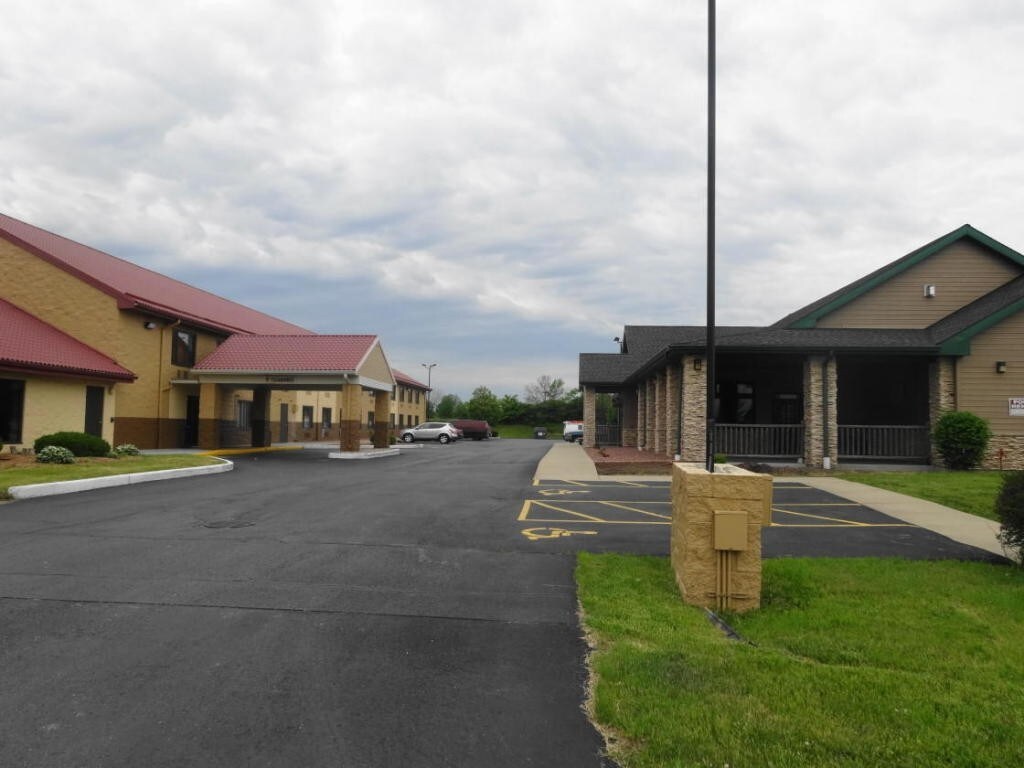 904 S Sylvania Ave, Sturtevant, WI for sale Building Photo- Image 1 of 1