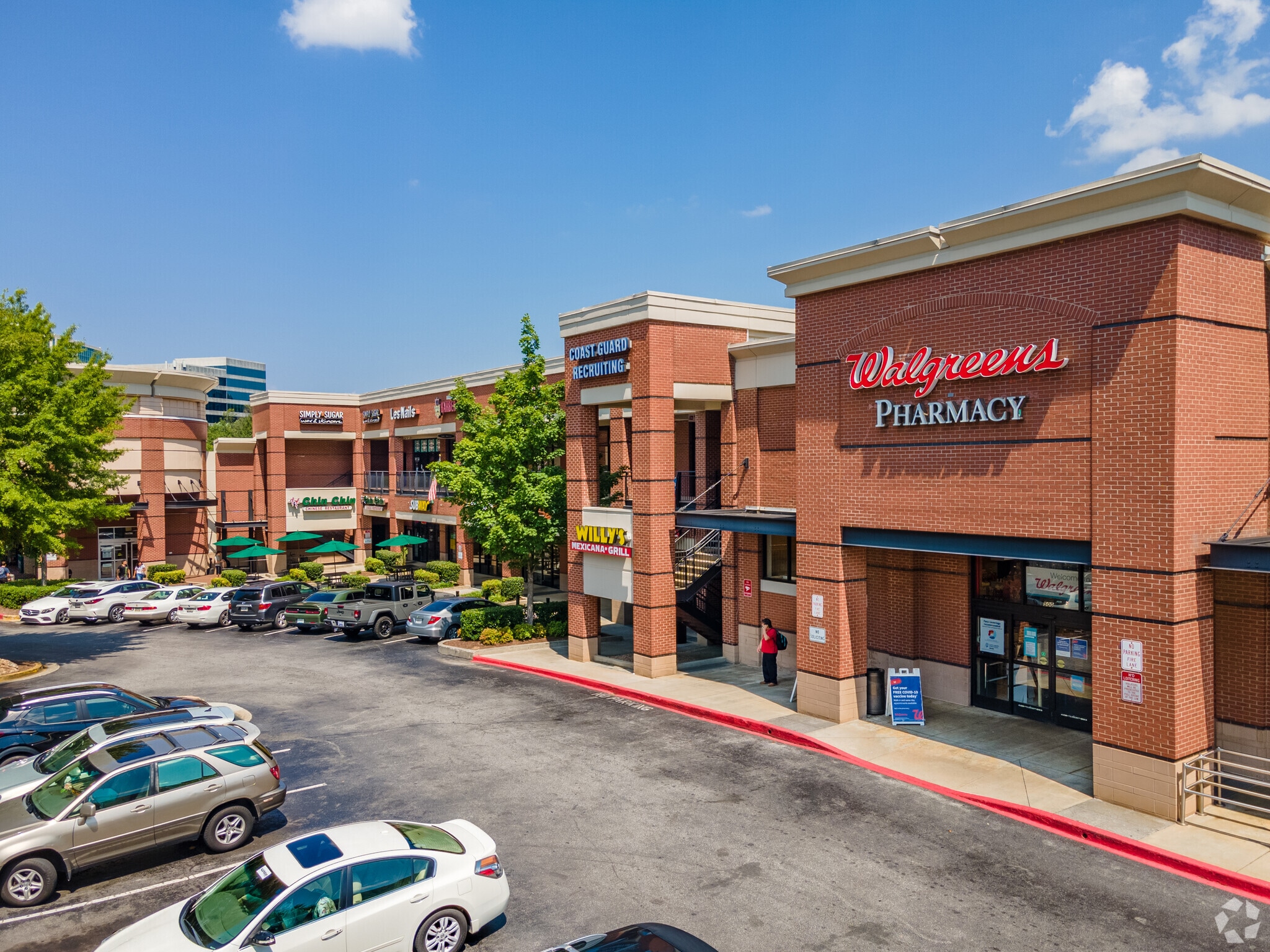 1100 Hammond Dr, Atlanta, GA 30328