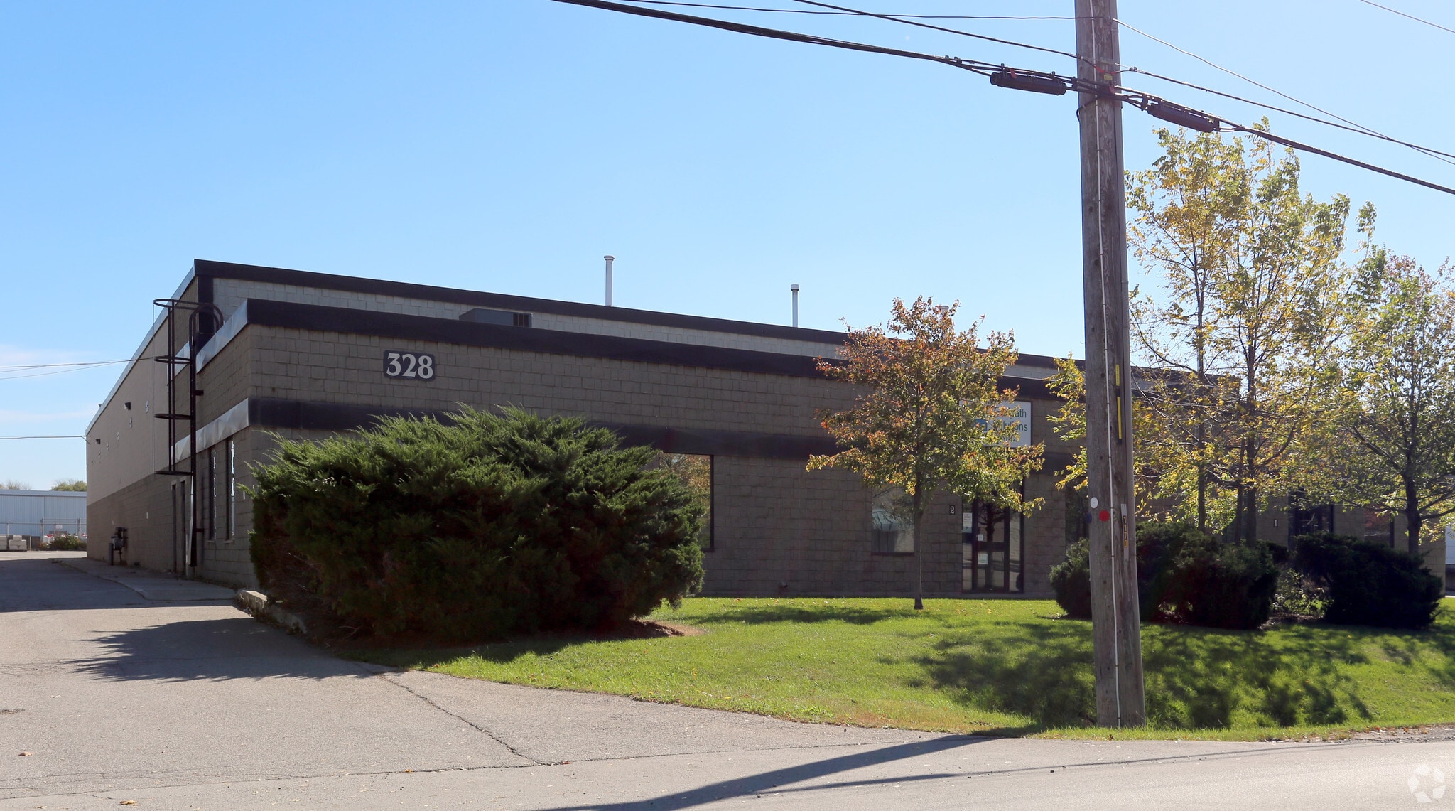 328 Glover Rd, Hamilton, ON for sale Primary Photo- Image 1 of 1