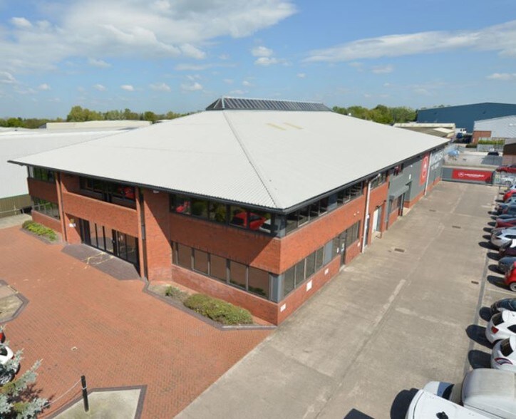 Gateway, Crewe for lease - Building Photo - Image 3 of 17