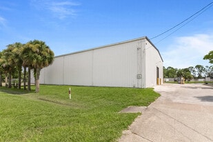 Speedway Self Storage - Warehouse
