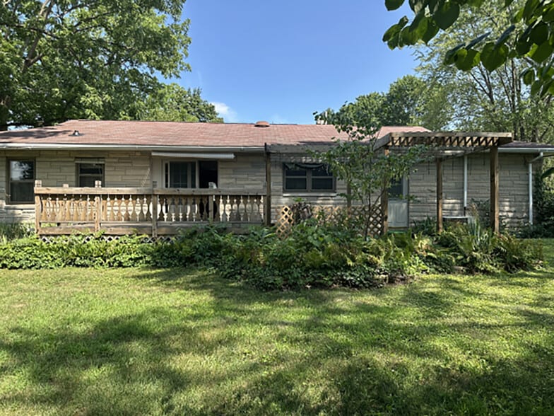 2120 3rd st, Niles, MI for sale - Primary Photo - Image 1 of 9