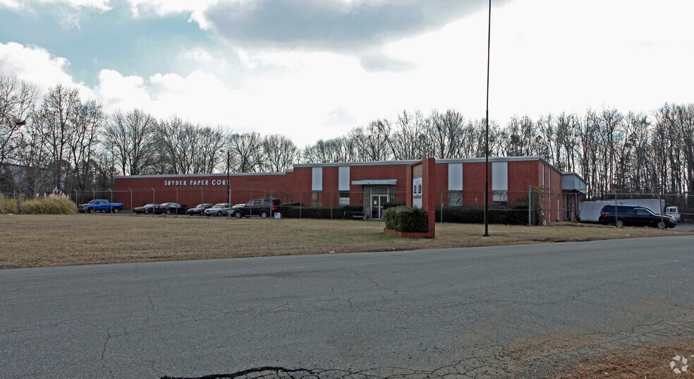 401 Enterprise Dr, Charlotte, NC 28206