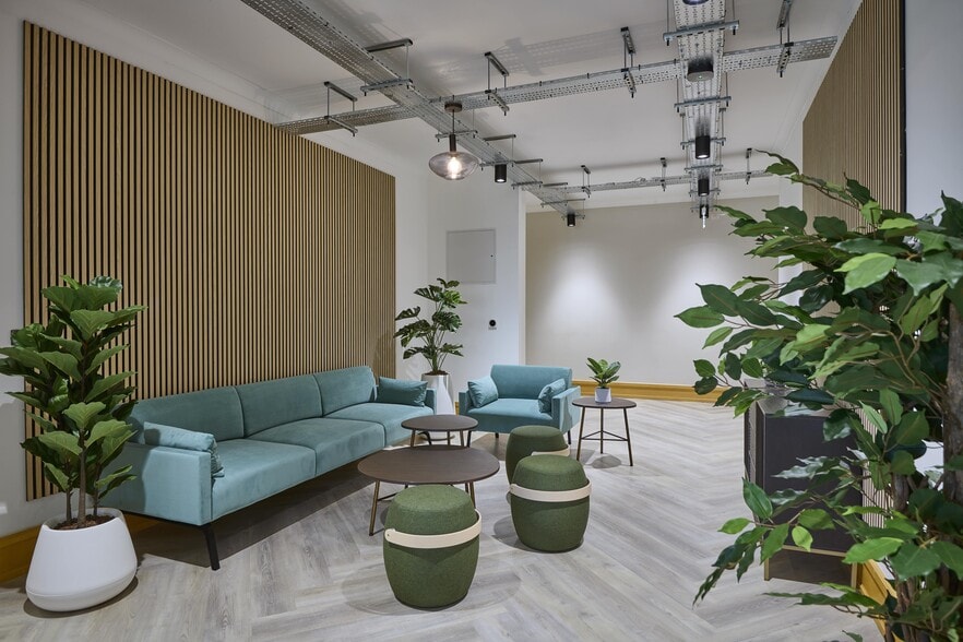 Lynch Wood, Peterborough for lease - Interior Photo - Image 3 of 9