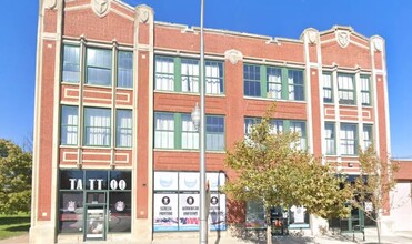 2950 W Chicago Ave, Chicago, IL for lease Building Photo- Image 1 of 5