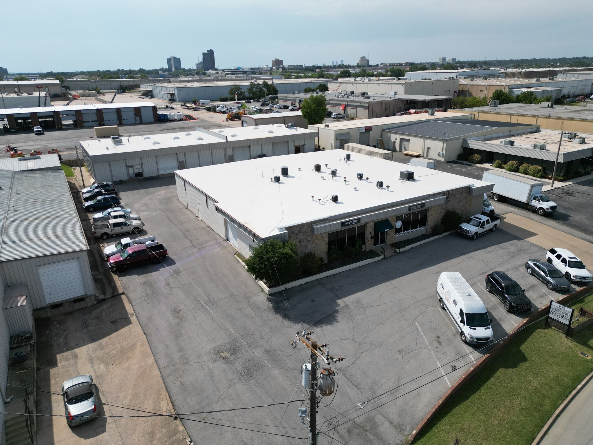 4466 S 74th Ave, Tulsa, OK for lease Building Photo- Image 1 of 9