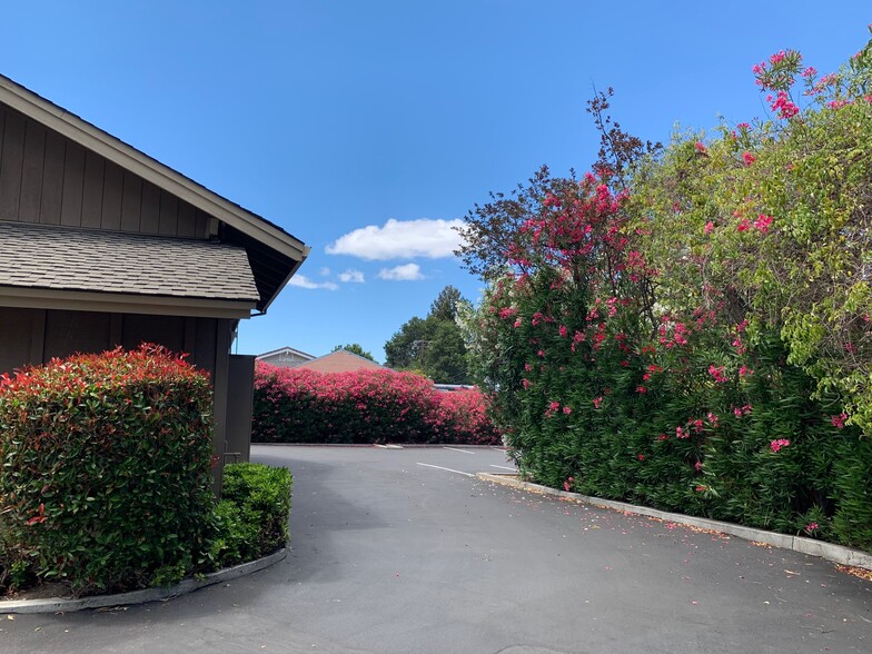 2251 Grant Rd, Los Altos, CA for sale - Building Photo - Image 1 of 1