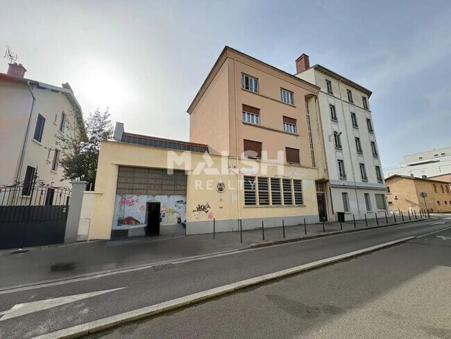 Vente Local d'activités 410 m²