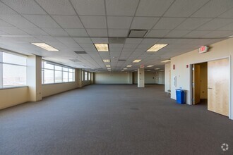 1435 N Randall Rd, Elgin, IL for lease Interior Photo- Image 2 of 3