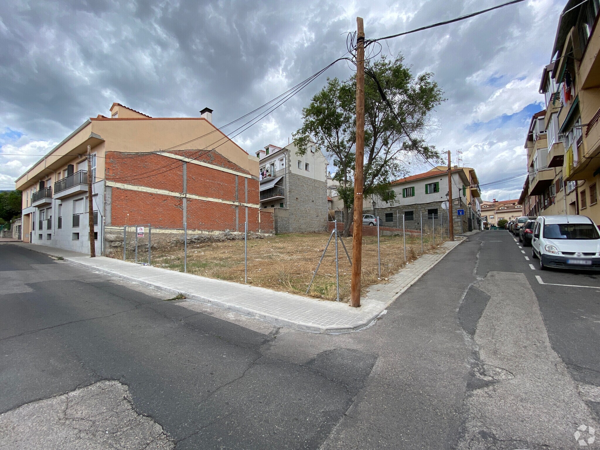 Calle Concejo Mesta, 3, Guadarrama, Madrid for sale Primary Photo- Image 1 of 1